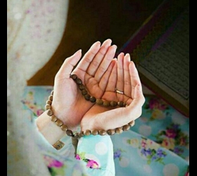 مادر نیایشها