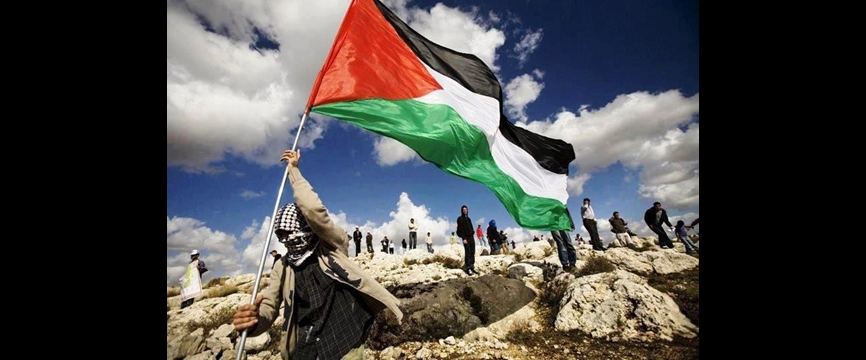 در مظلومیت ملت فلسطین هیچ سنت‌گرا و روشنفکر، و یا آرمان‌گرا و عمل‌گرا تردید نمی‌کند